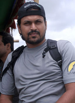 Bangladeshi dies after conquering Everest